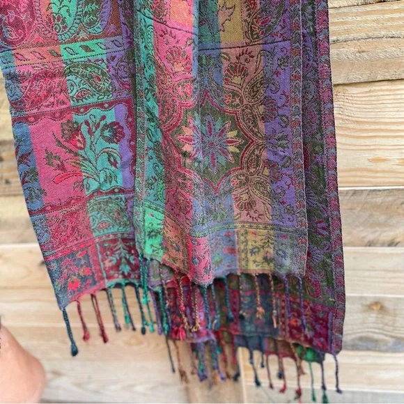 Sacred Threads fringe floral paisley multicolored shawl - Picture 11 of 13